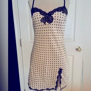 Victorias Secret slip